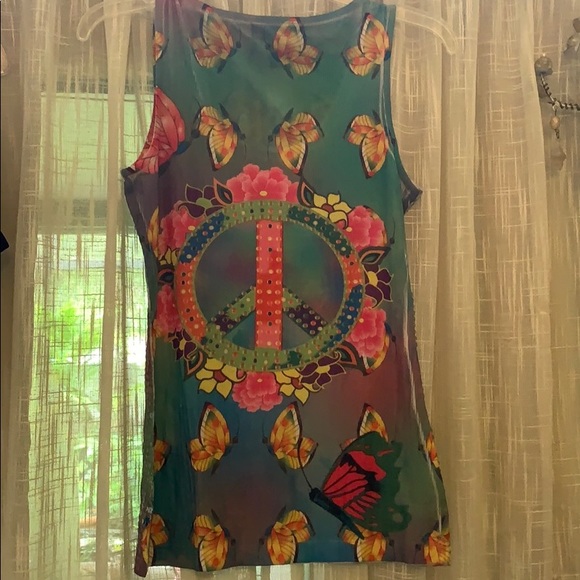 NEW Fabulous sequin sleeveless “peace” shirt NWT - Picture 3 of 3